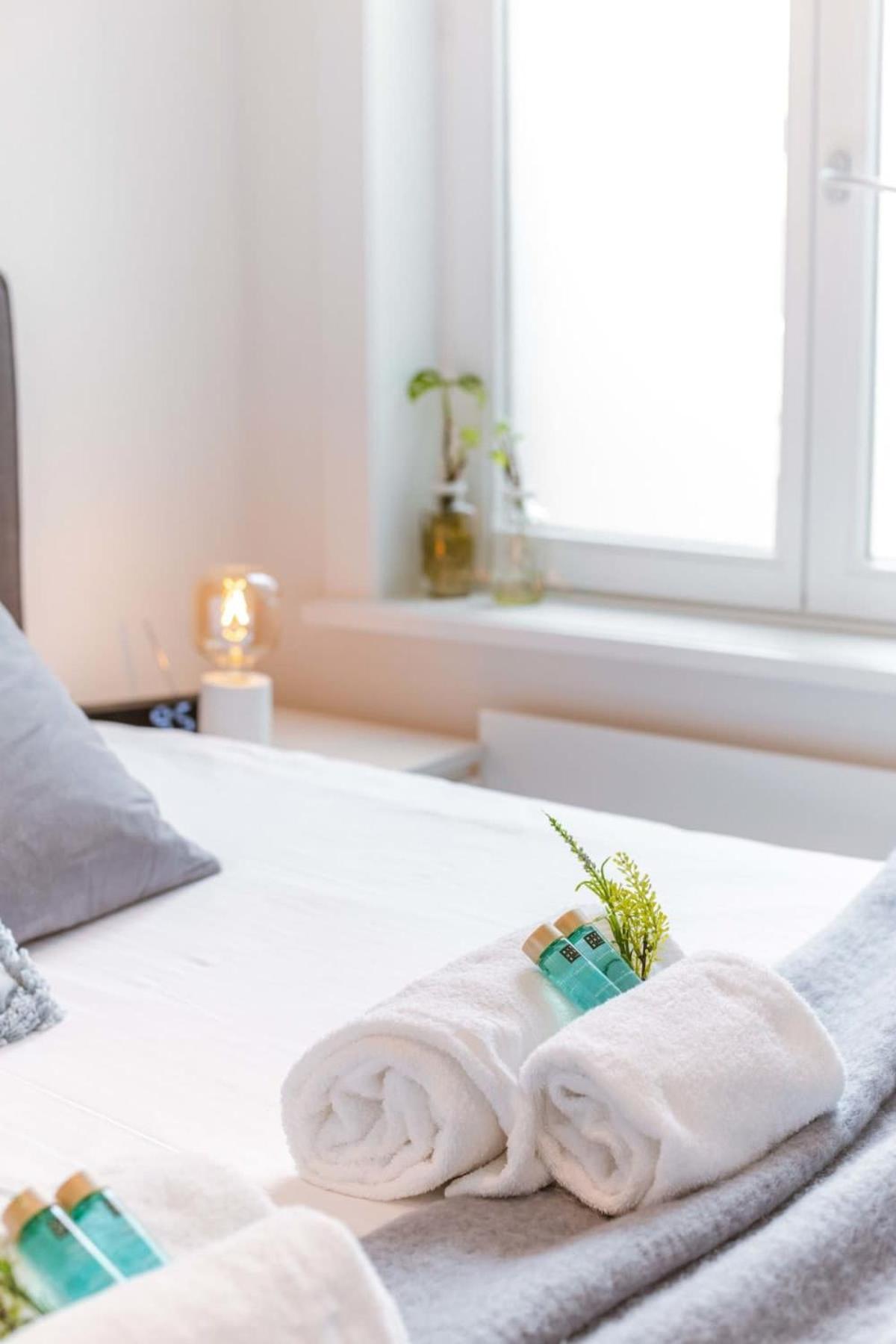 Huswell - Brand New Apartment Near The Beach Blankenberge Extérieur photo