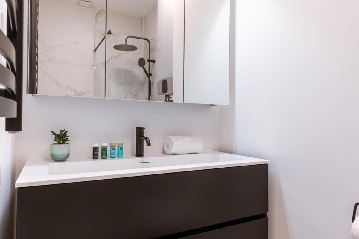 Huswell - Brand New Apartment Near The Beach Blankenberge Extérieur photo