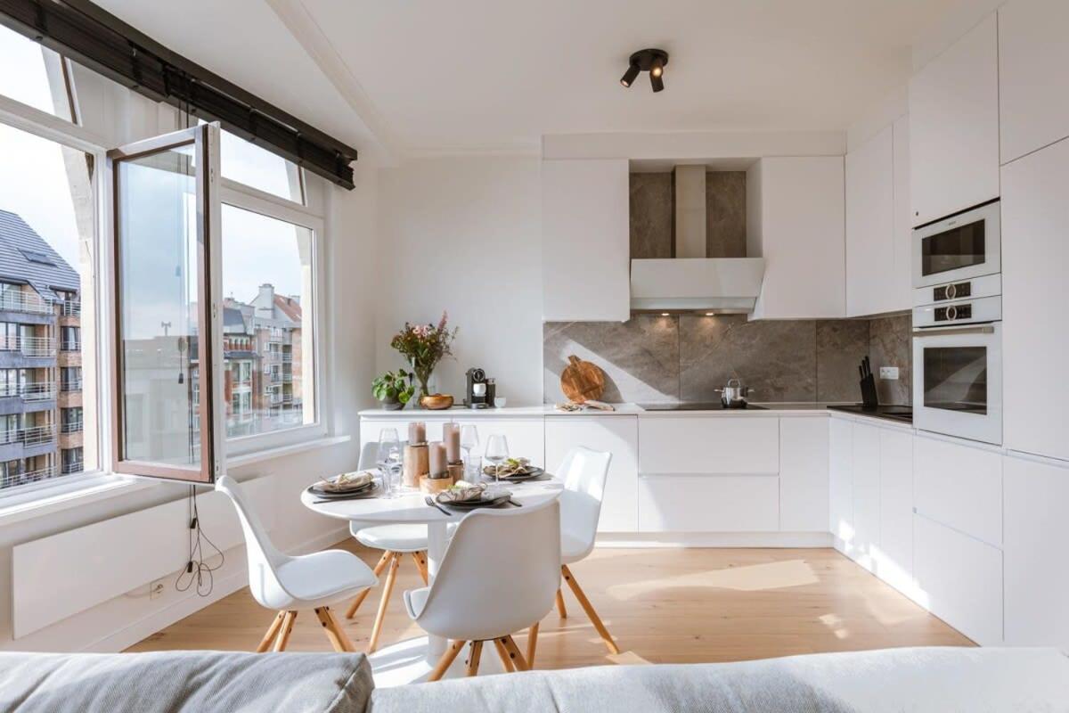 Huswell - Brand New Apartment Near The Beach Blankenberge Extérieur photo